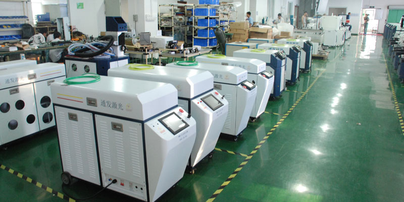 通發激光TFL-80PF<a href='http://m.qysr.cn/product/2.htm' class='text_a'>光纖<a href='http://m.qysr.cn' class='text_a'>激光焊接機</a></a>